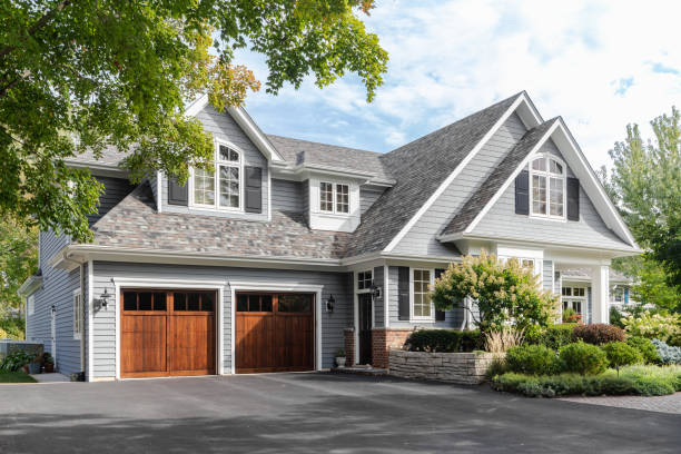 Best Roof Moss and Algae Removal  in Crooked River Ranch, OR